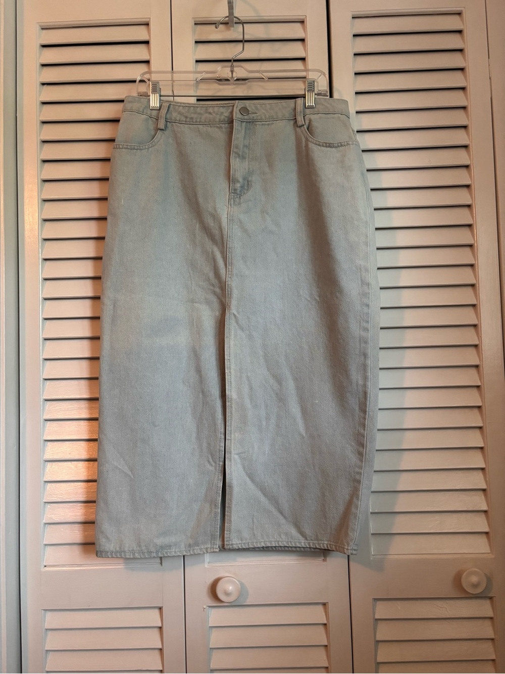 Le Lis Light Wash Denim Midi Skirt with Front Slit